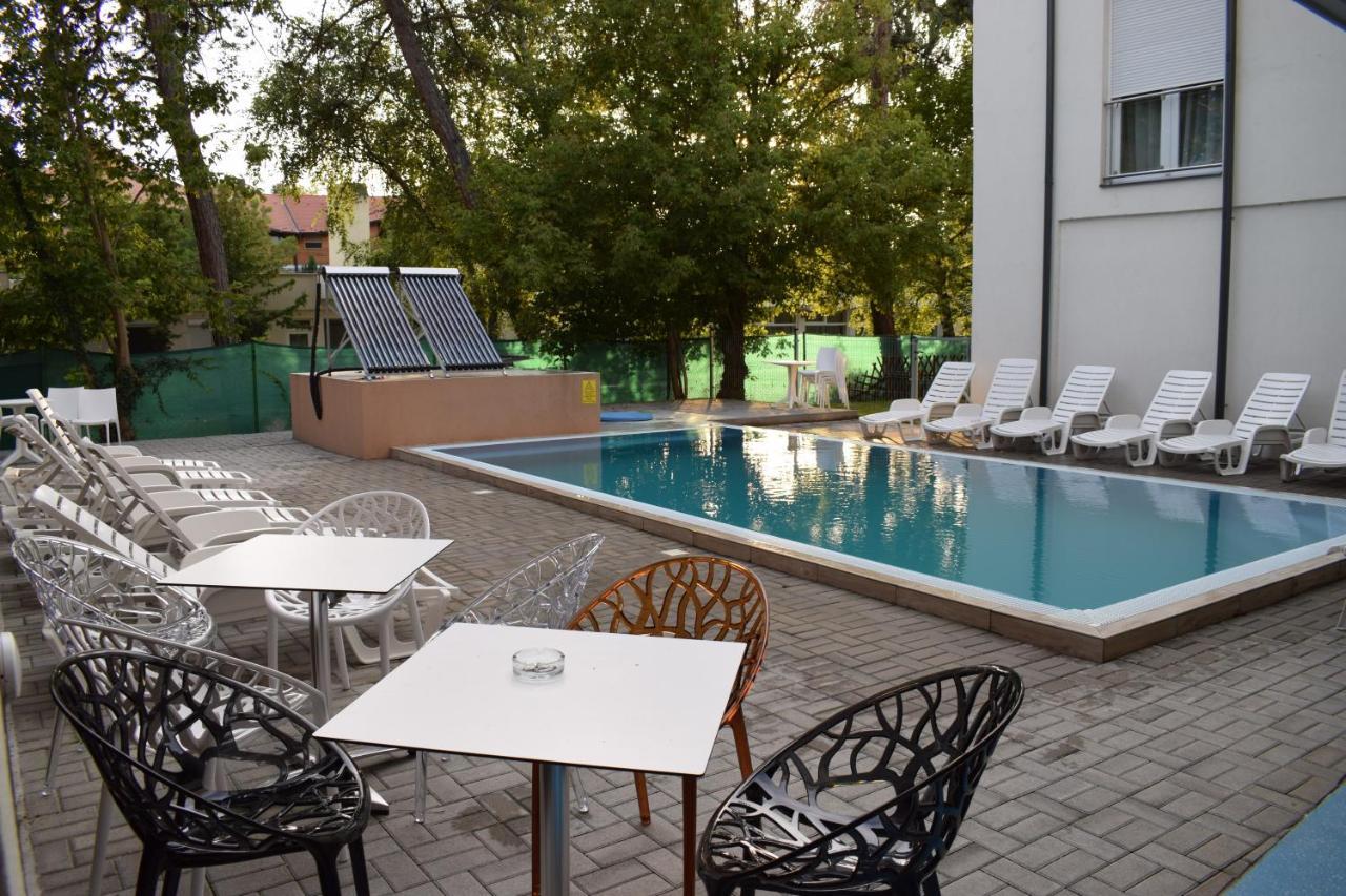 Lido Riviera, Relux Apartman Balatonlelle Exterior photo